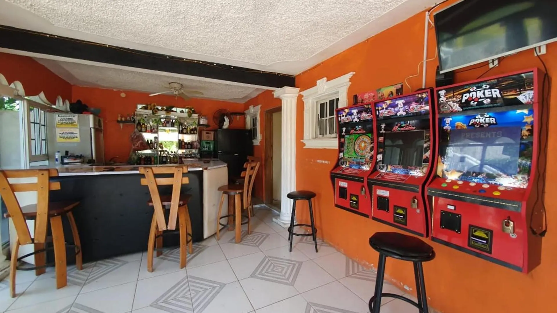 Holiday home Sandy Bay Paradise Retreat - 7 Bedrooms