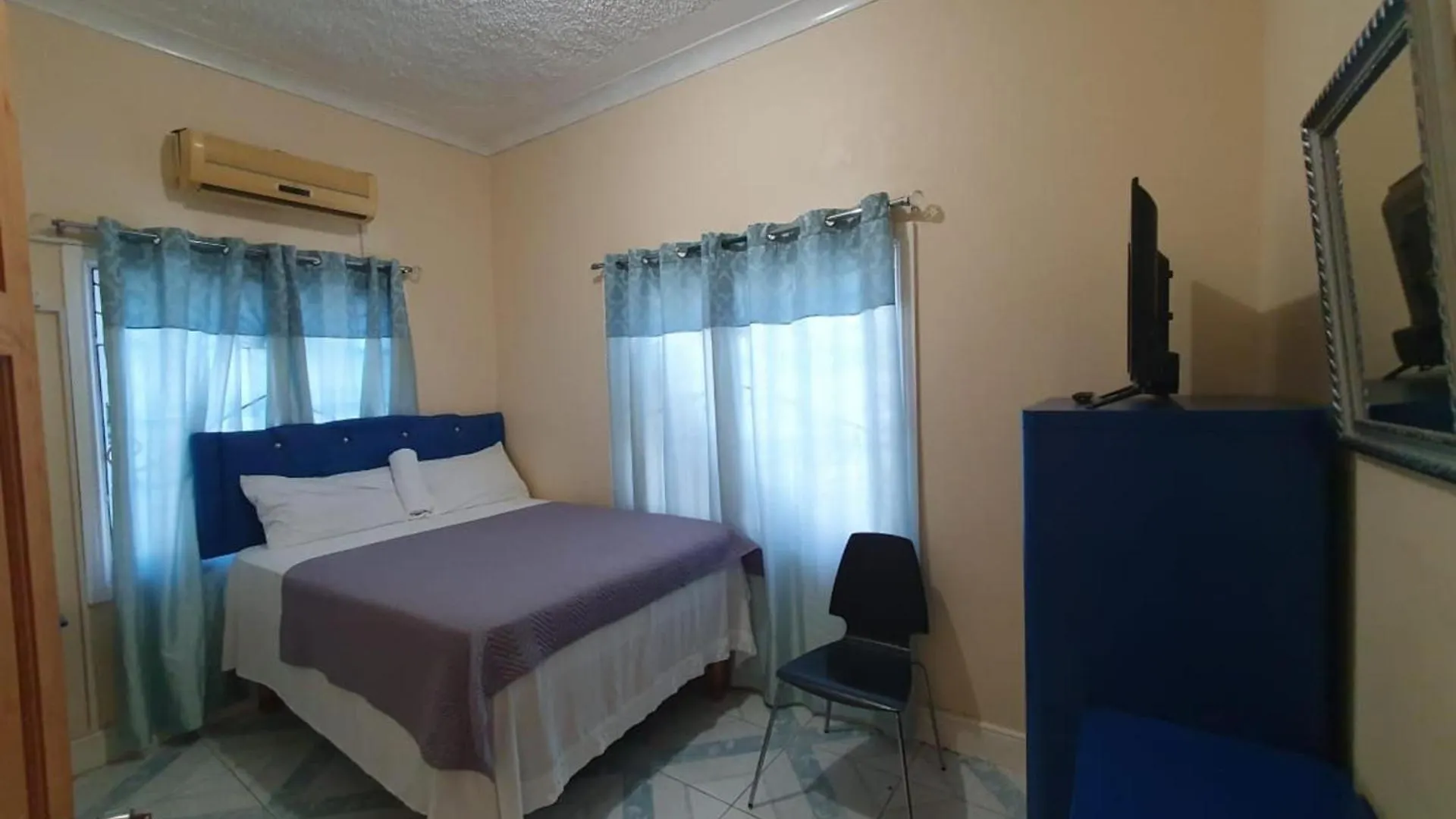 Holiday home Sandy Bay Paradise Retreat - 7 Bedrooms Jamaica